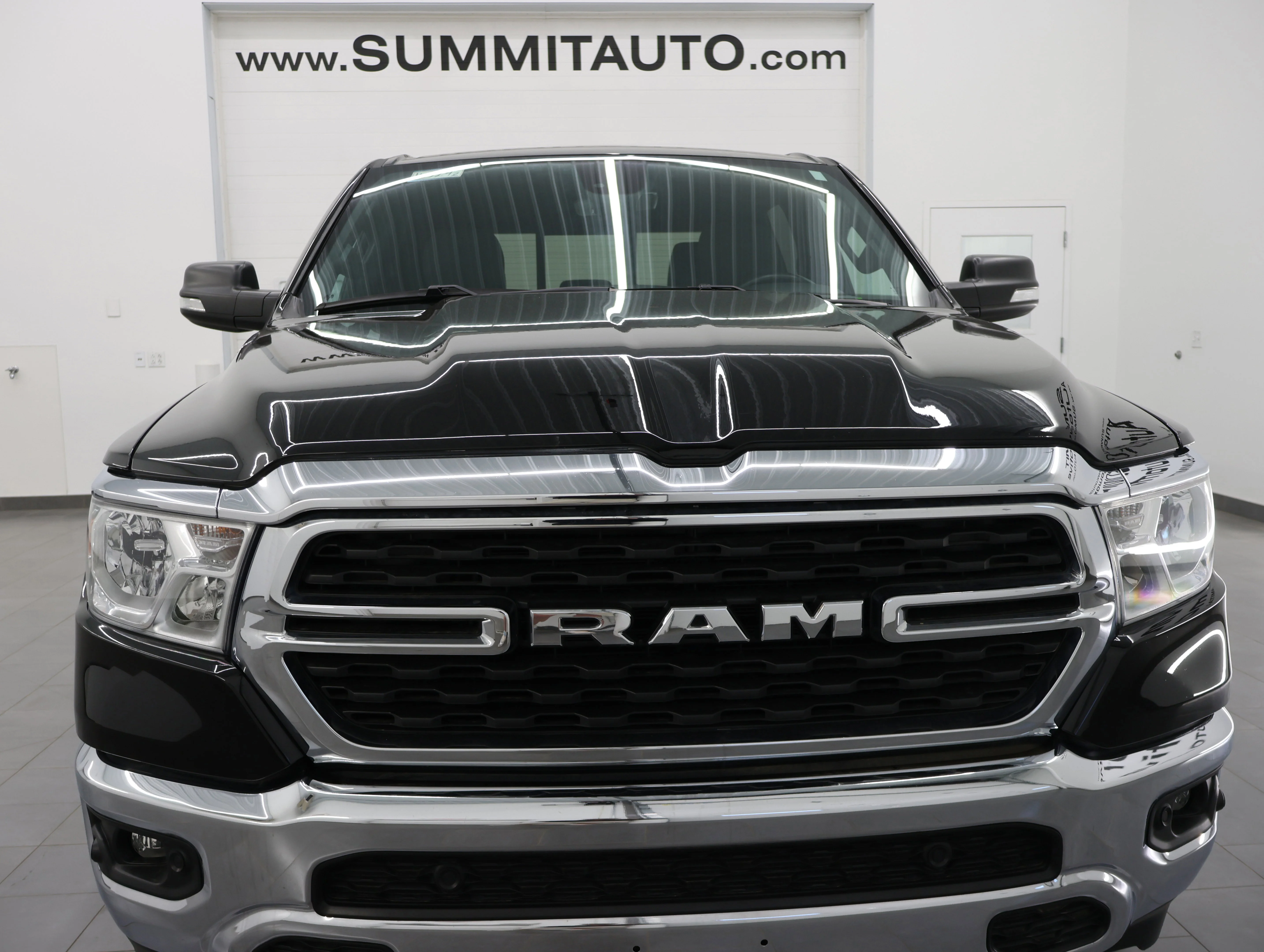 Used 2022 Diamond Black Crystal Pearlcoat Ram Big Horn/Lone Star image 20