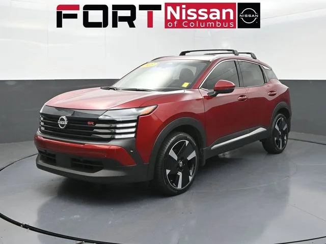 2025 Nissan Kicks SR