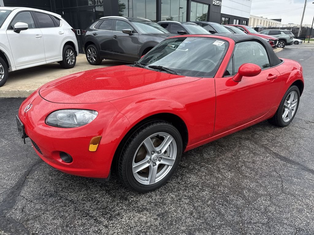 Used 2006 Red Mazda Base image 7