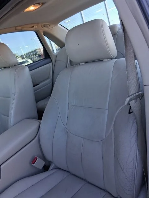 Used 2003  Toyota XLS image 12