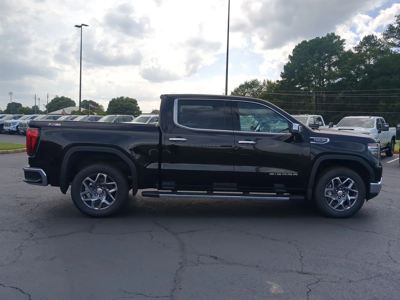 New 2026 Onyx Black GMC SLT image 33