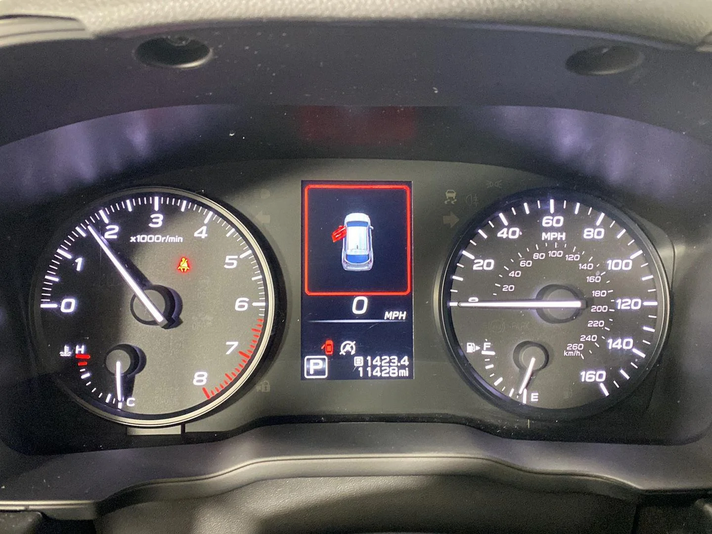 Used 2024 Ice Silver Metallic Subaru Base image 10