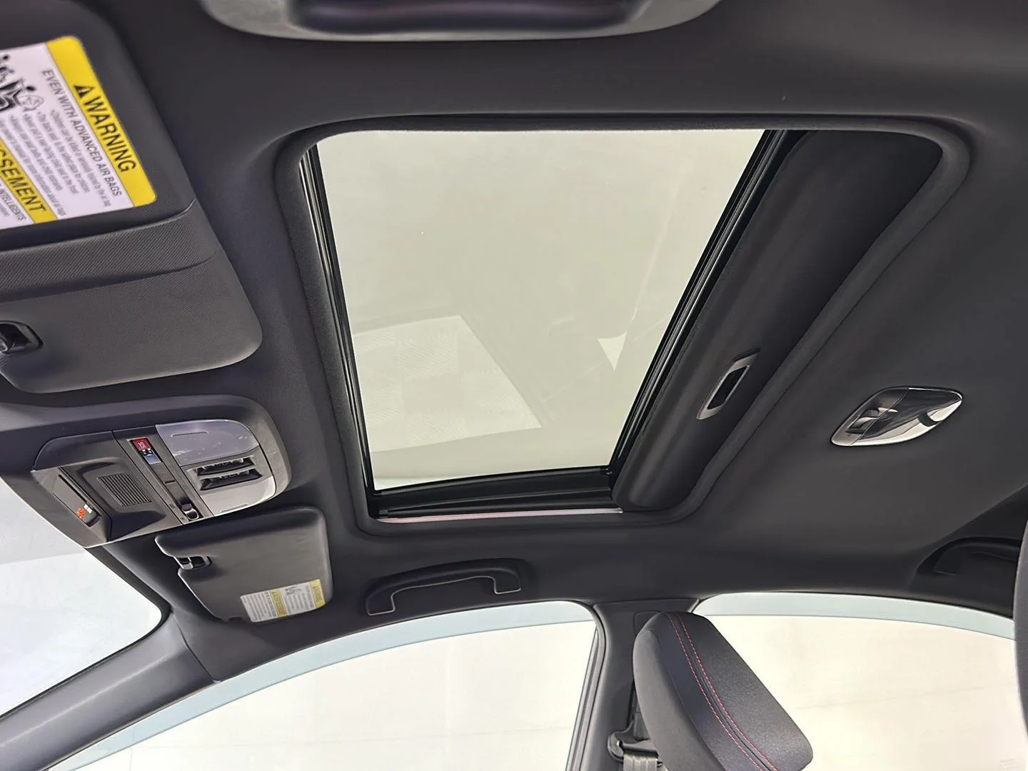 Used 2022 Magnetite Gray Metallic Subaru Premium image 21