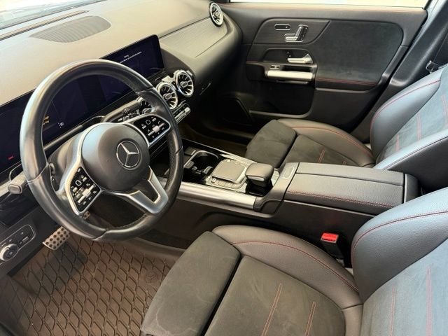 Used 2023 Gray Mercedes-Benz GLA 250 image 10