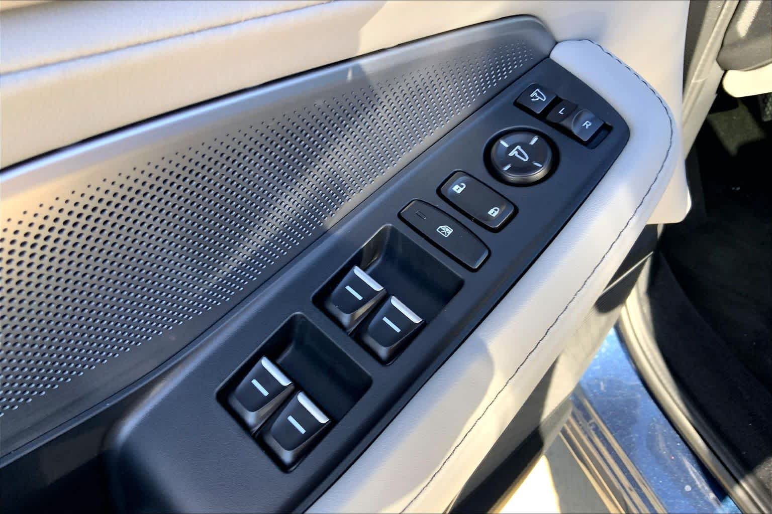 New 2026 Canyon River Blue Metallic Acura w/Technology Package image 13