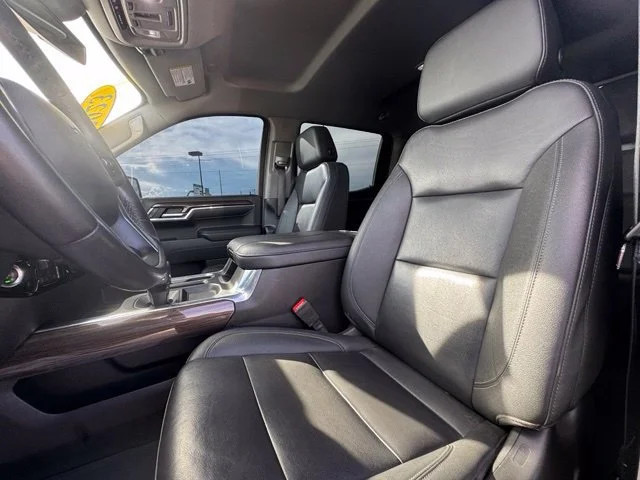 Used 2023 SUMMIT WHITE Chevrolet RST image 14