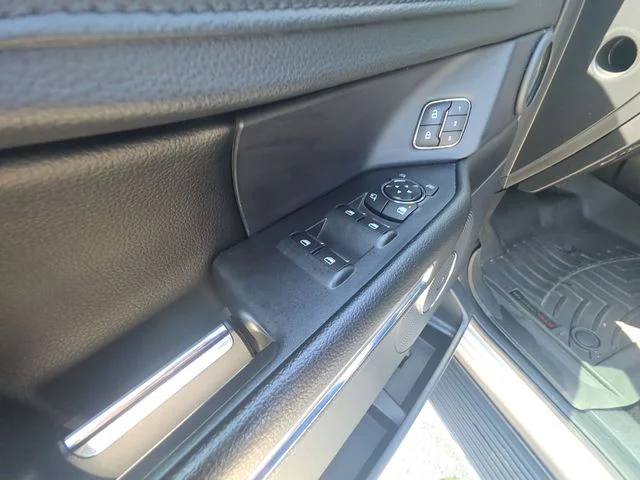 Used 2020 Silver Ford XLT image 13