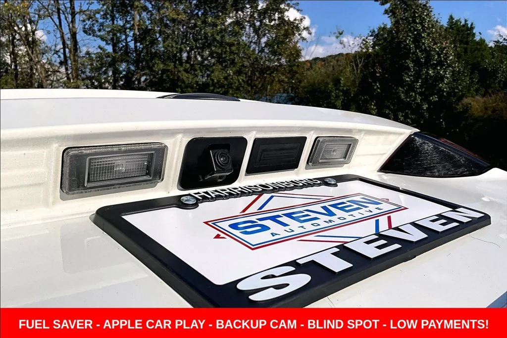 Used 2024 White Nissan 2.5 SR image 28