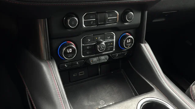 Used 2021 Gray Chevrolet RST image 31