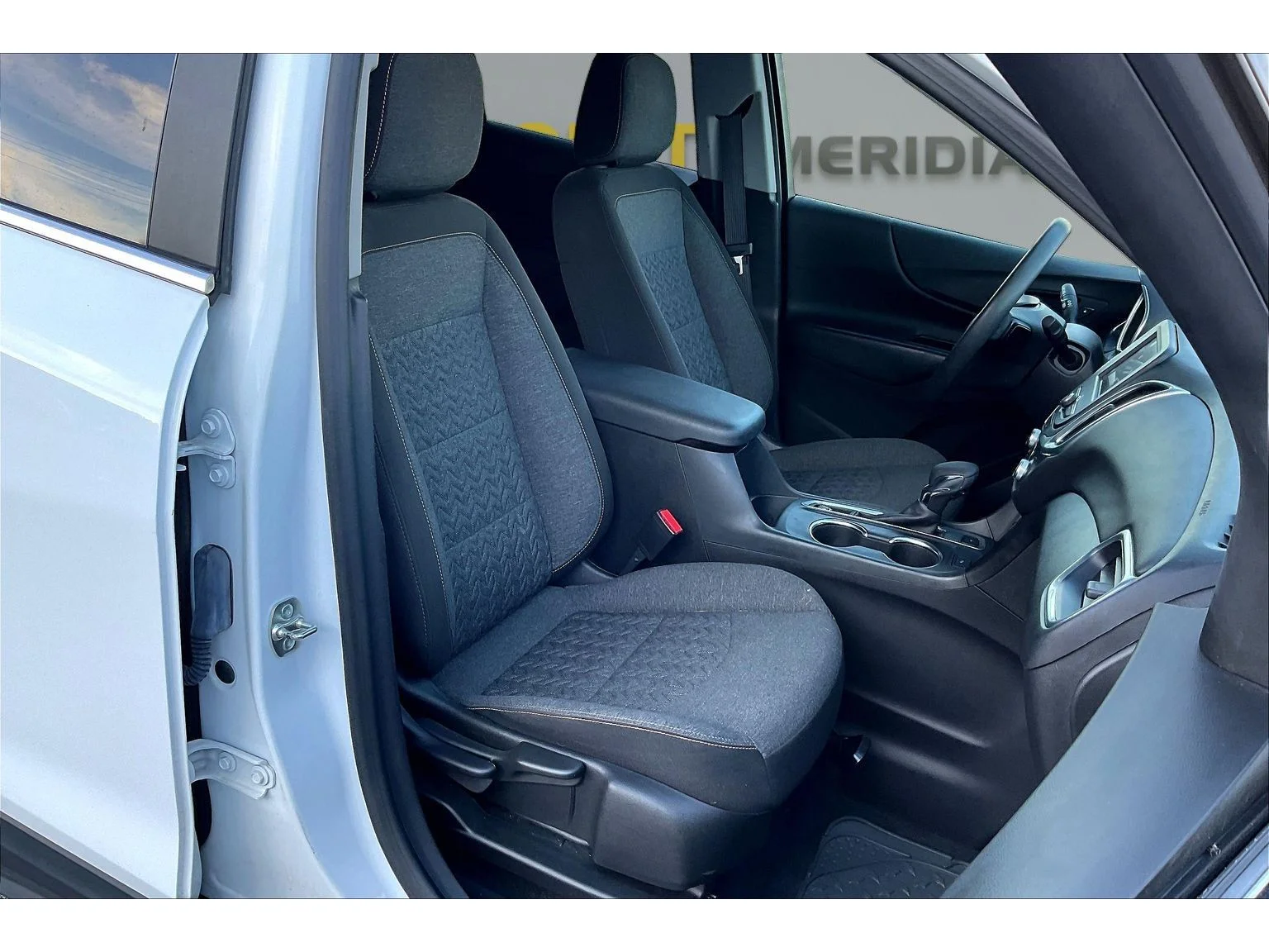 Used 2023 SUMMIT WHITE Chevrolet LT image 6