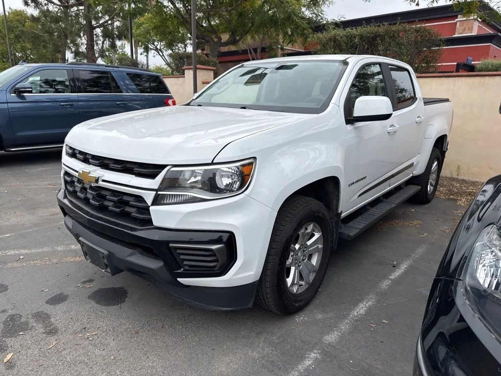 Used 2021 White Chevrolet LT image 15