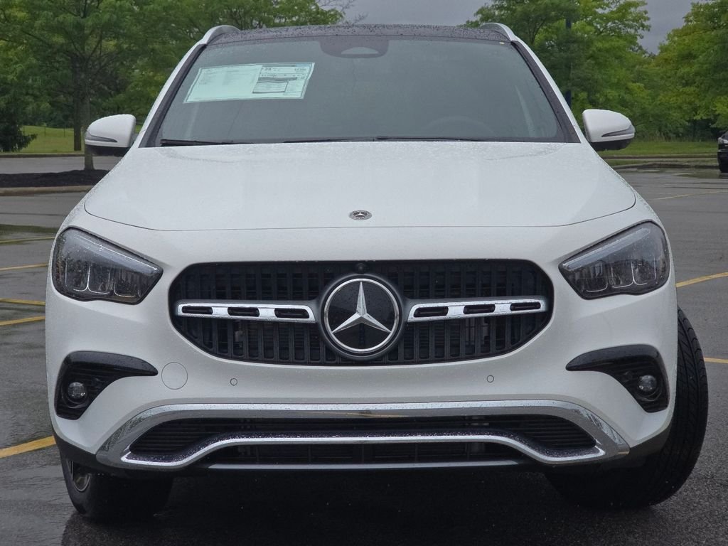 New 2026 Polar White Mercedes-Benz GLA 250 image 11