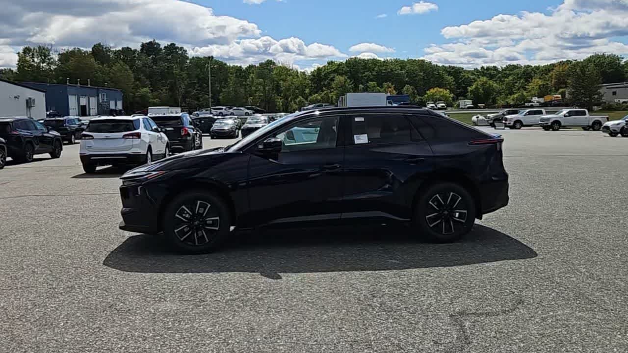 New 2026 Blueprint Toyota XLE image 6