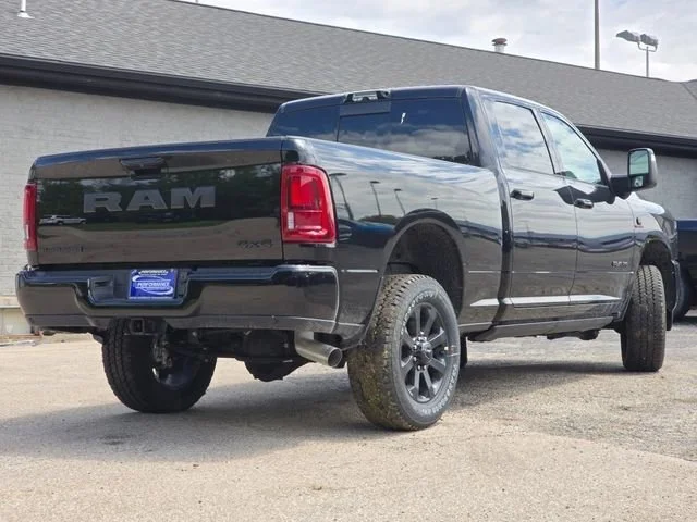 New 2026 Diamond Black Crystal Pearlcoat Ram Laramie image 35
