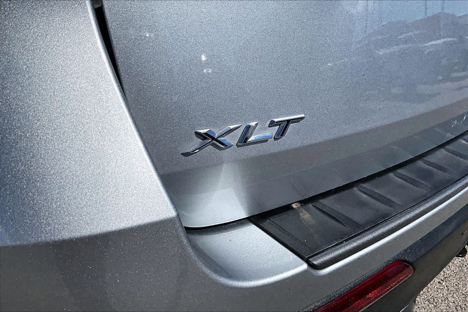 Used 2022 Iconic Silver Ford XLT image 30