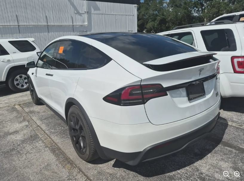 Used 2022 White Tesla Plaid image 2