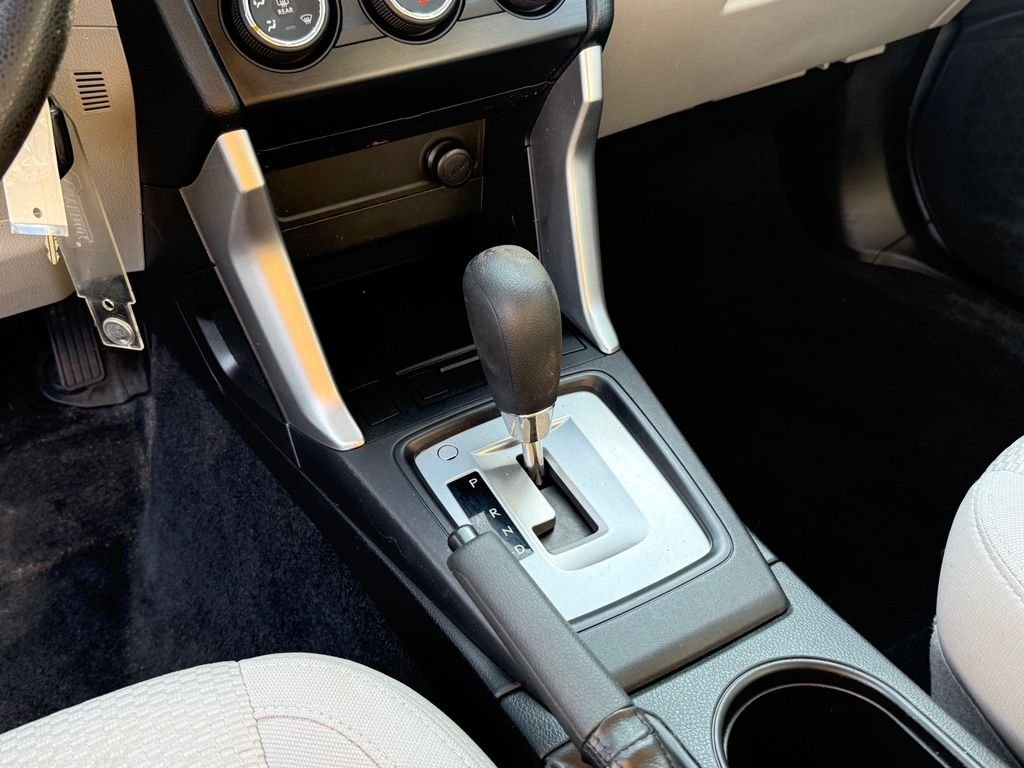 Used 2014 Gray Subaru 2.5i image 14