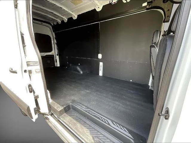New 2026 Oxford White Ford Cargo Van image 46