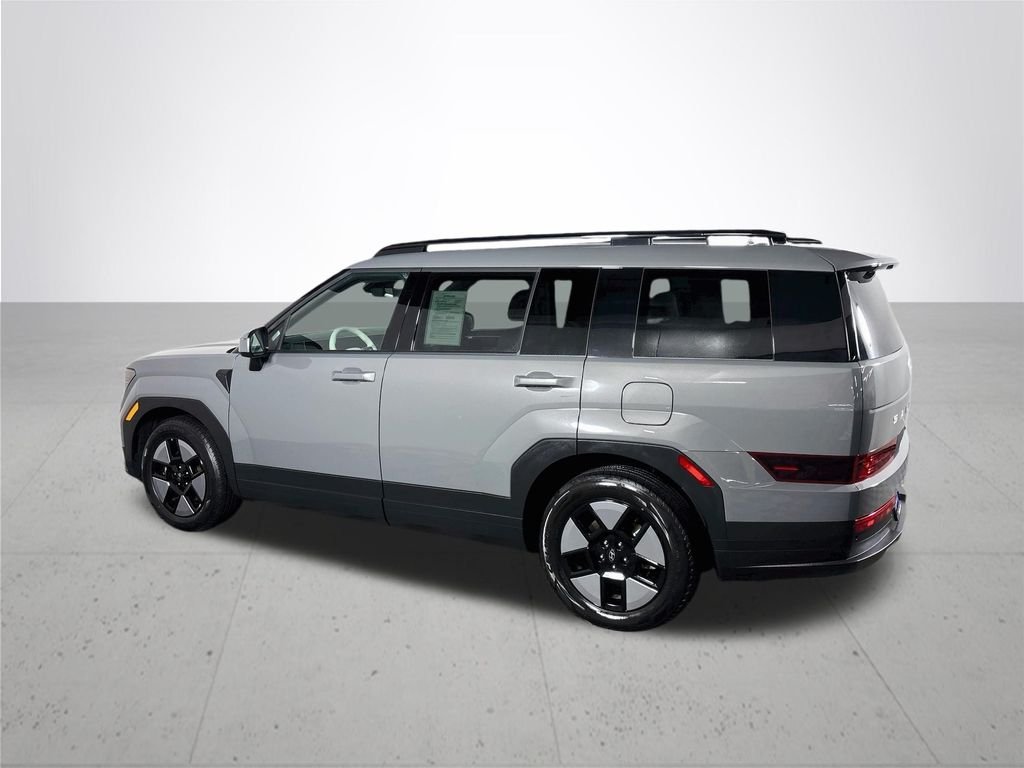 Used 2025 Gray Hyundai SEL image 8