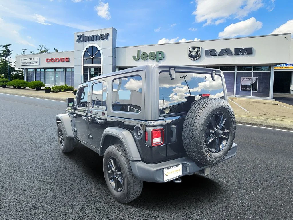 Used 2021 Black Jeep Unlimited Sport Altitude image 3