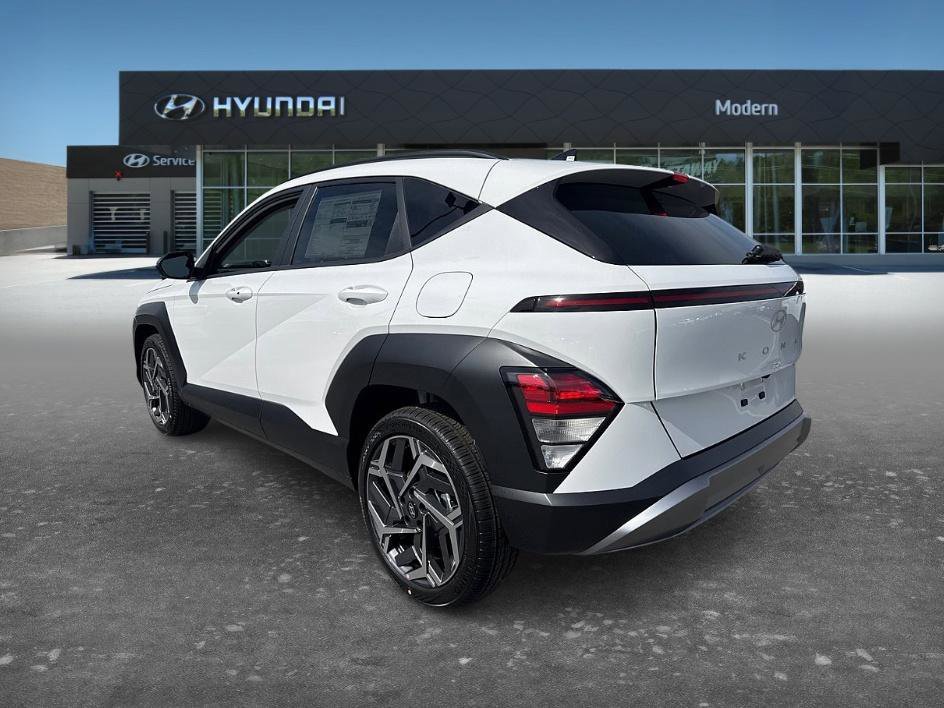 New 2026 Atlas White Hyundai SEL Premium FWD image 4