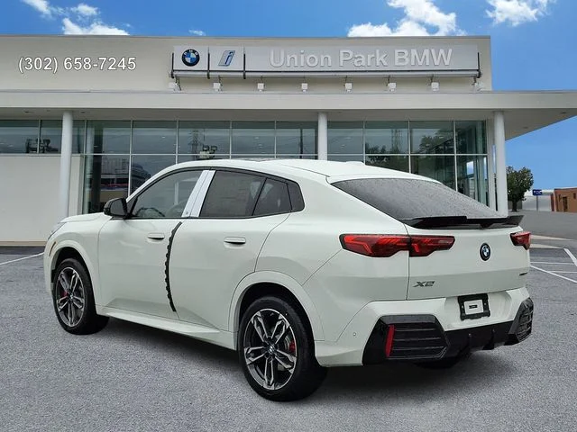 New 2026 Alpine White BMW xDrive28i image 6