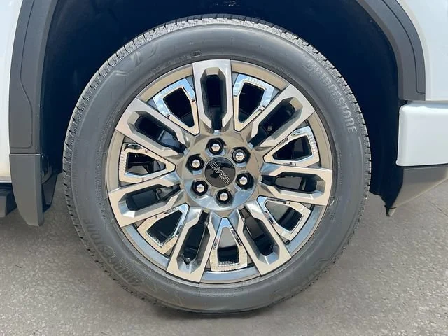 New 2026 Glacier White Tricoat GMC Denali Ultimate image 19