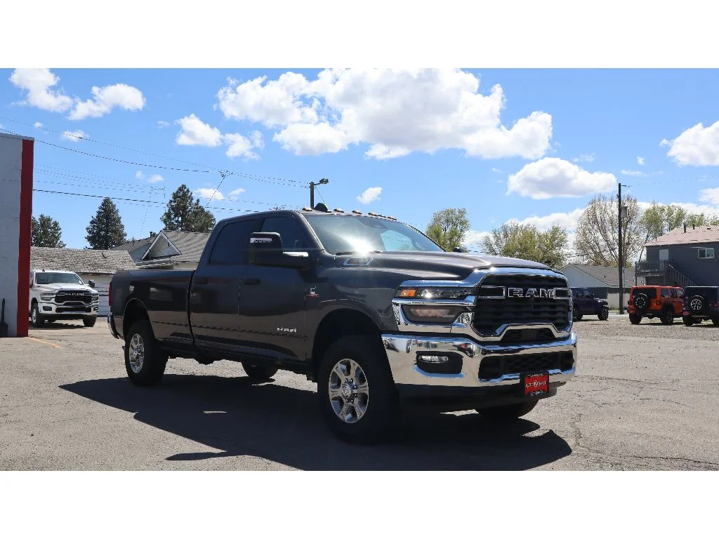 2025 RAM 2500 Big Horn 4X4 Crew Cab LWB's photo