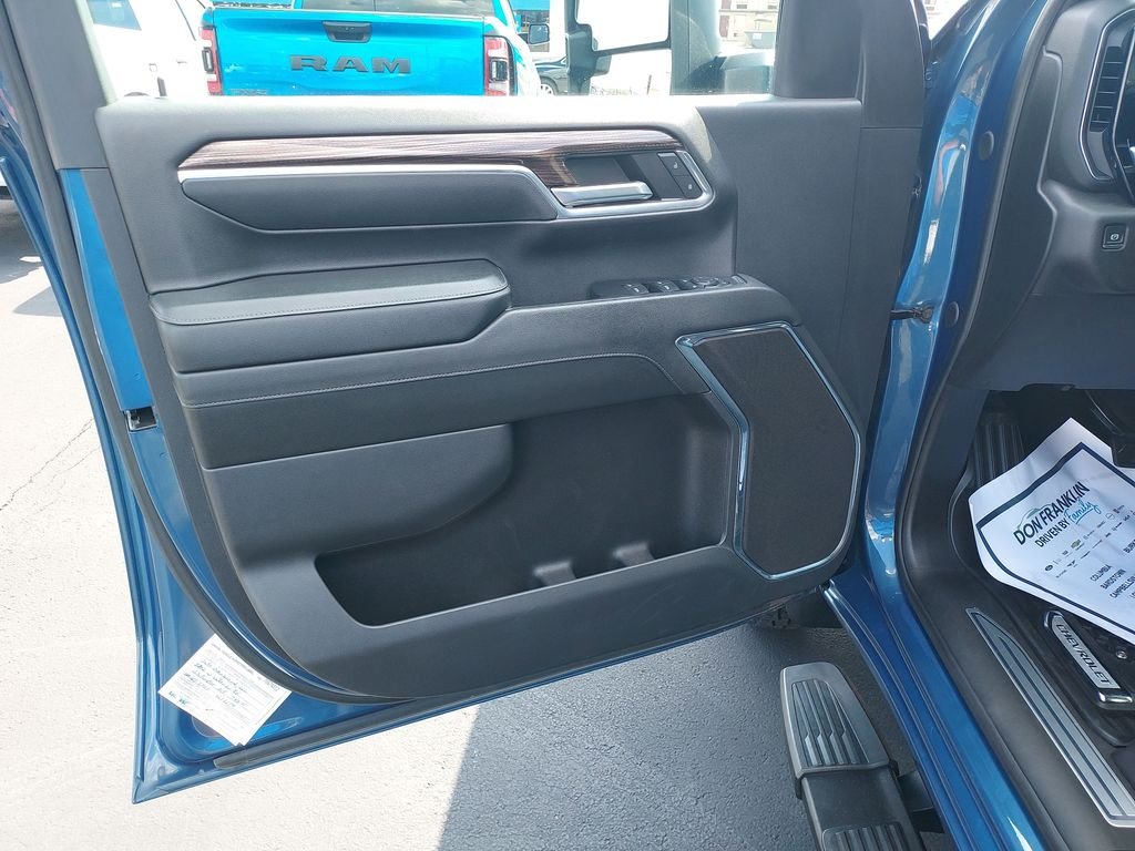 Used 2024 Blue Chevrolet LT image 12