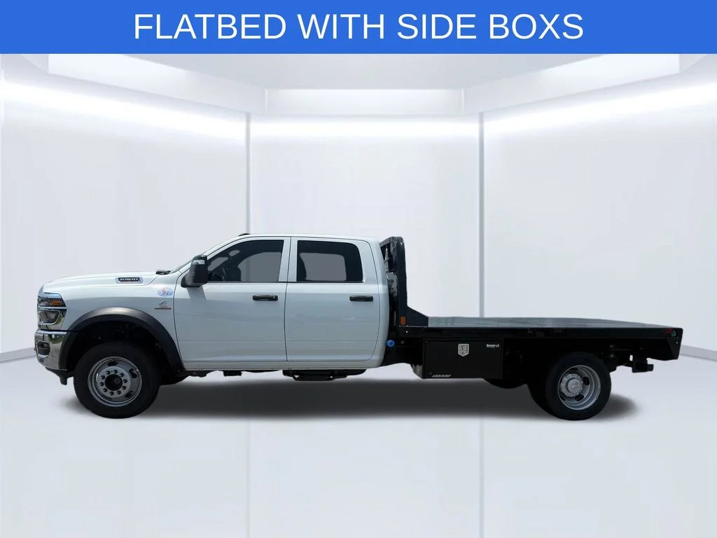 New 2026 Bright White Clear-Coat Exterior Paint RAM Tradesman image 2