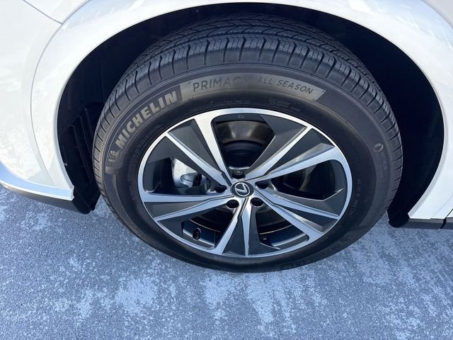 Certified Used 2025 White Lexus 350 Premium image 10
