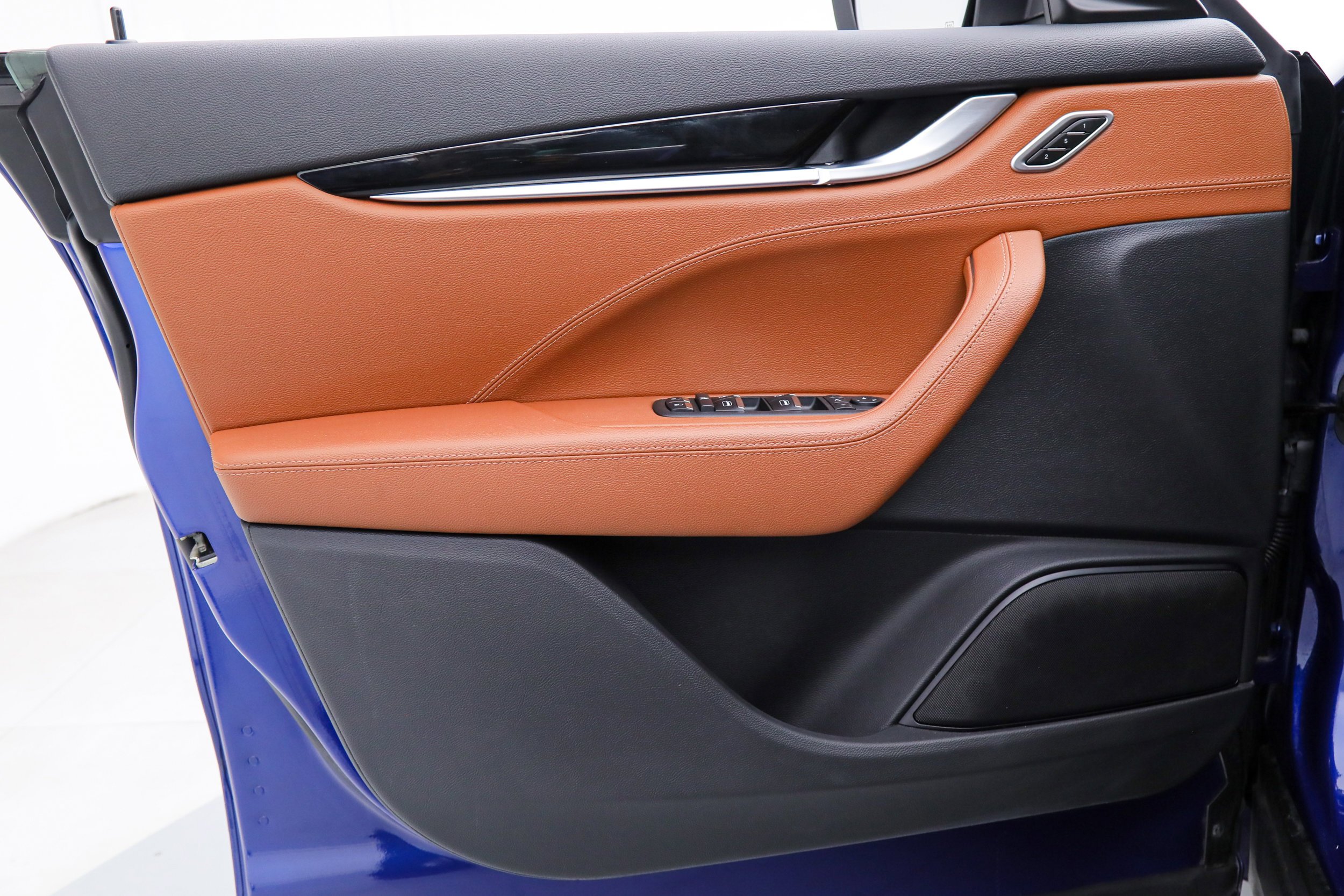 Certified Used 2023 Blue Maserati GT image 16