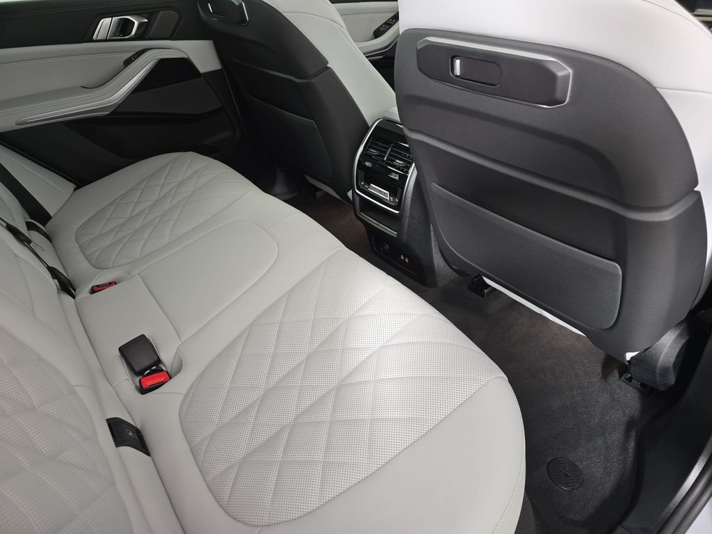 New 2026 Brooklyn Grey Metallic BMW xDrive50e image 10