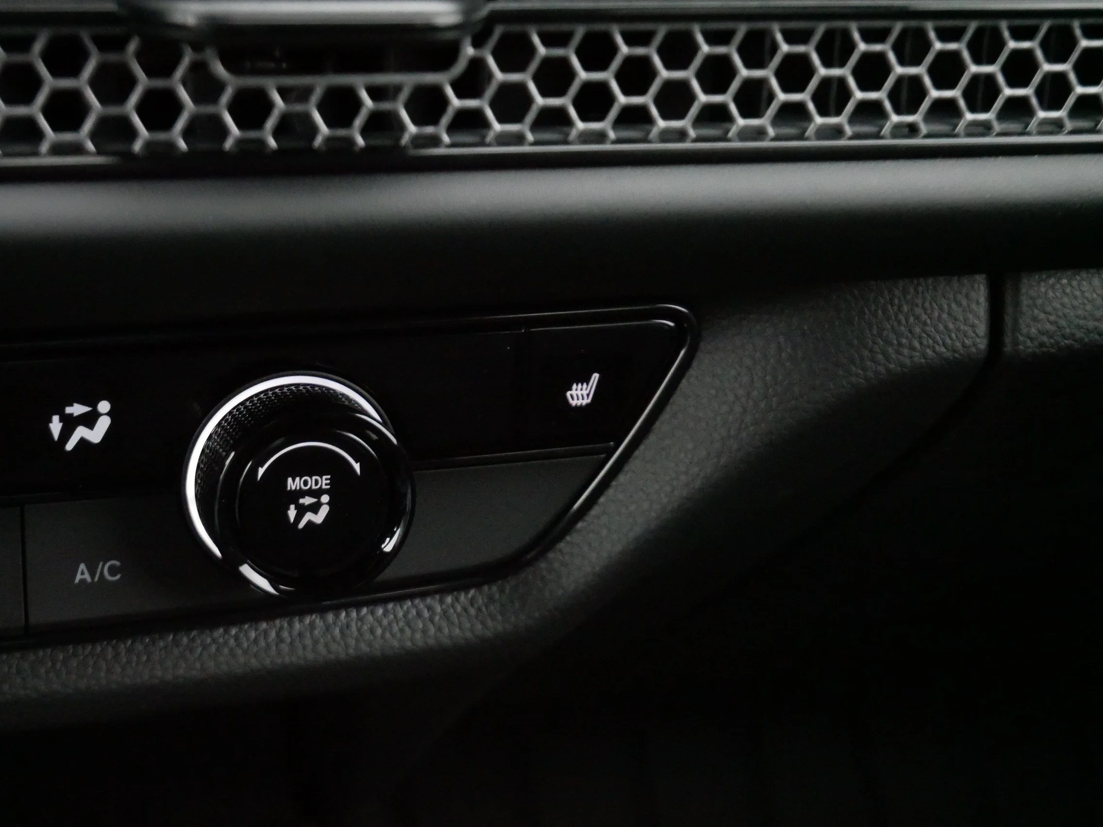 2027 Honda HR-V Sport - Photo 63