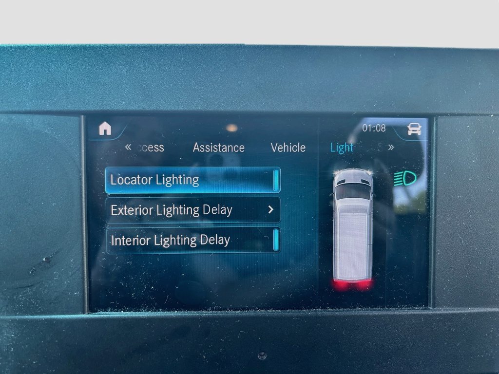 Used 2022  Mercedes-Benz Passenger 170 WB image 33