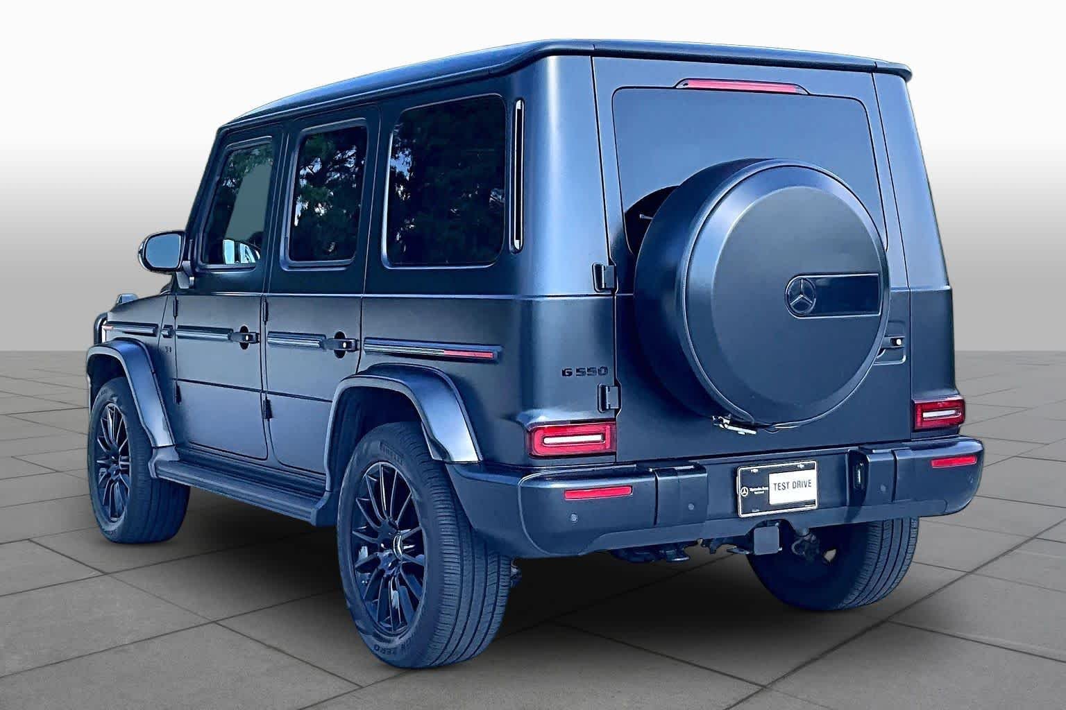 Used 2024 MANUFAKTUR Night Black Magno Mercedes-Benz G 550 image 11