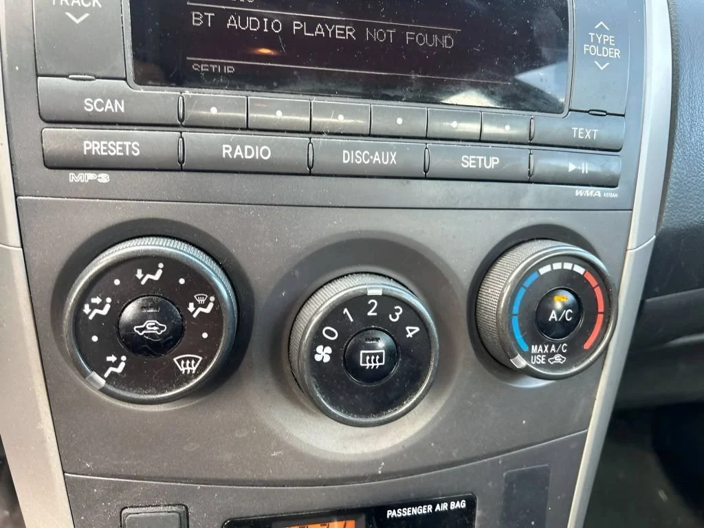 Used 2011 Magnetic Gray Metallic Toyota S image 27