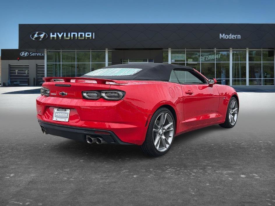 Used 2023 Red Hot Chevrolet 2LT image 4
