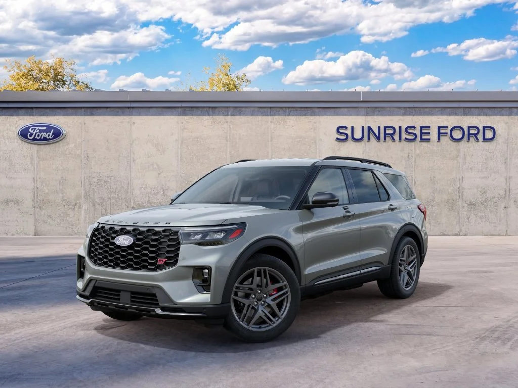 New 2027 Avalanche Gray Ford ST image 2