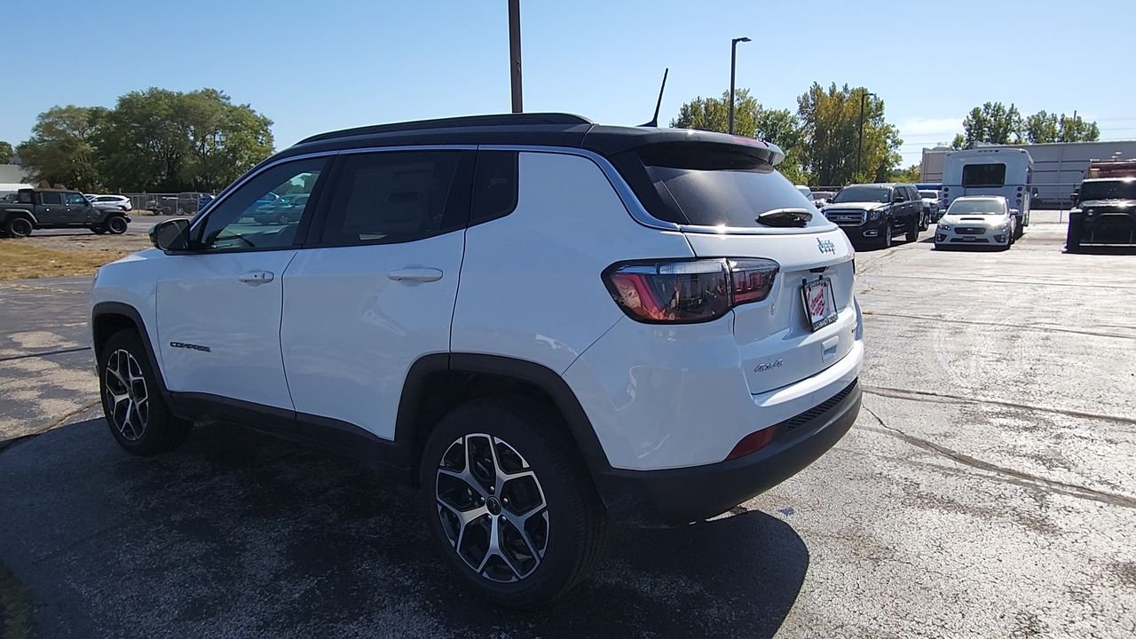New 2026 White/off-white Jeep Limited image 6
