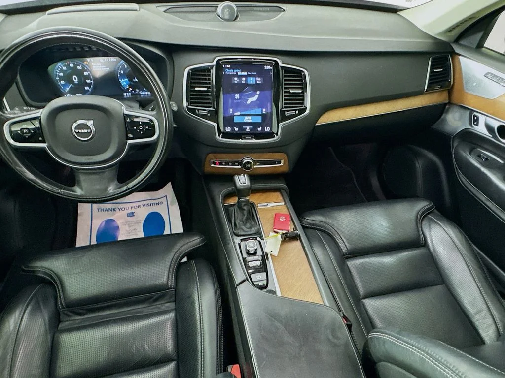Used 2018 Bright Silver Metallic Volvo T6 Inscription image 27