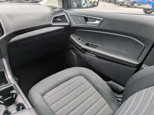 2022 Ford Edge SE - Photo 18