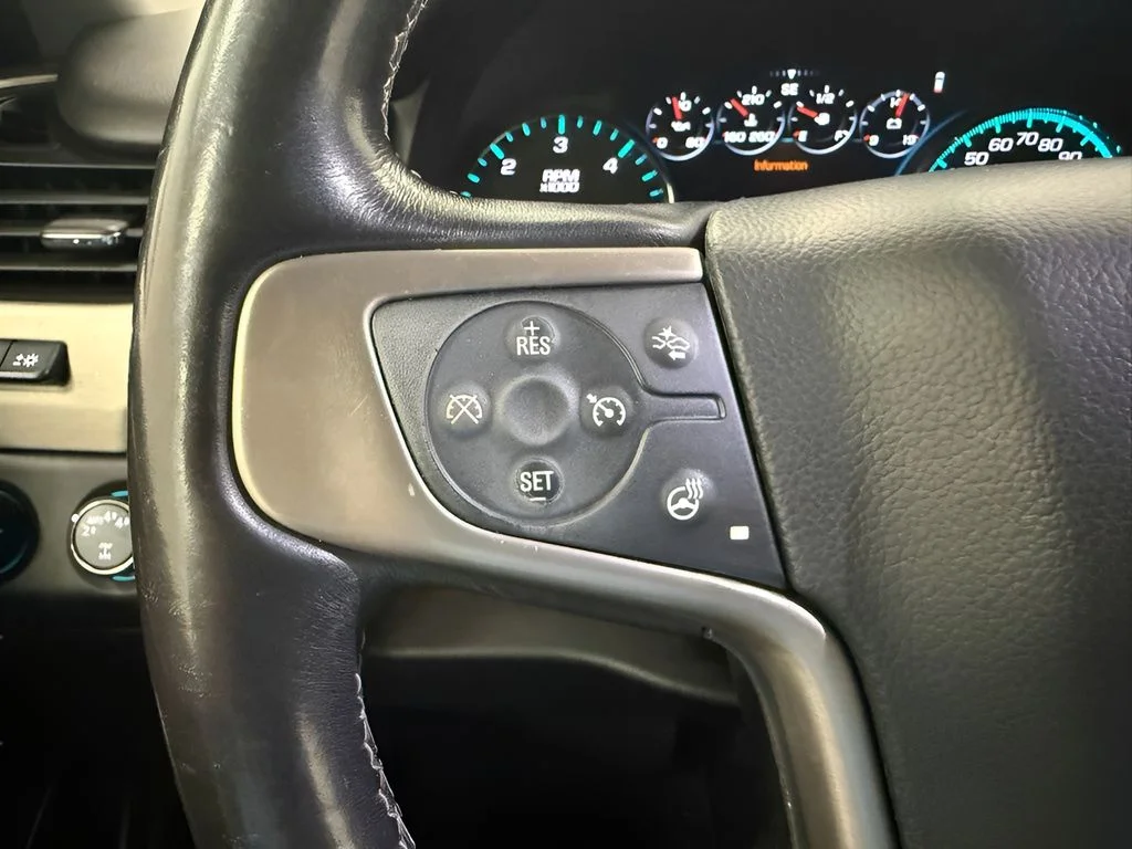 Used 2019 Blue GMC Denali image 23