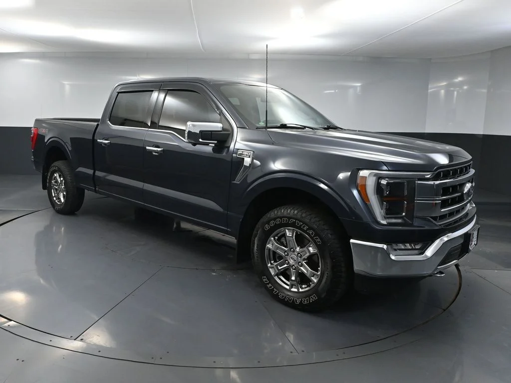 Used 2021 Blue Ford Lariat image 1