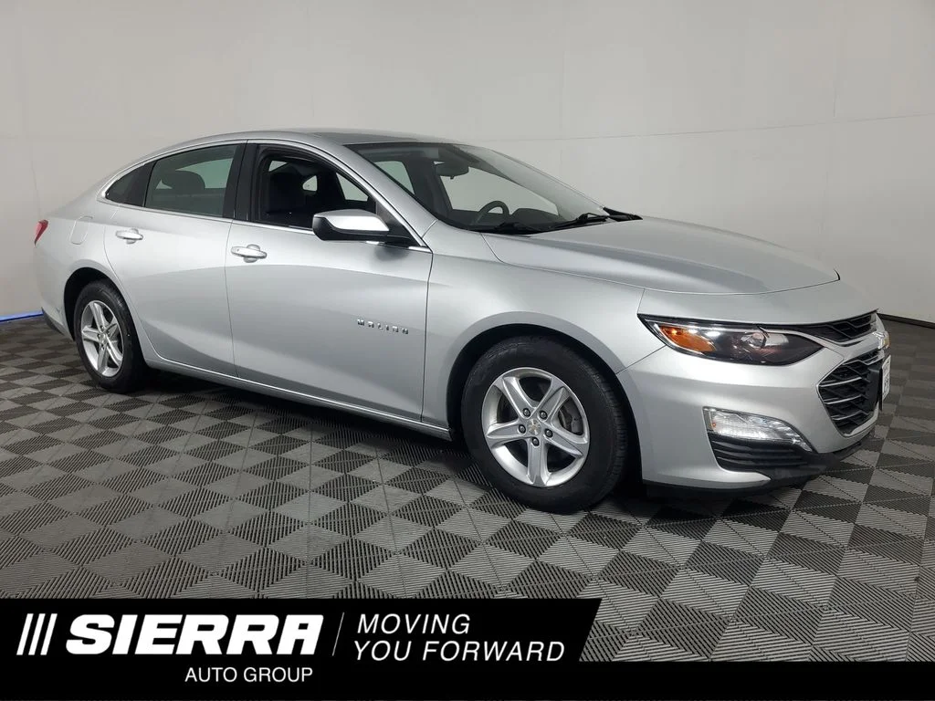 Used 2022 Silver Chevrolet LT image 1