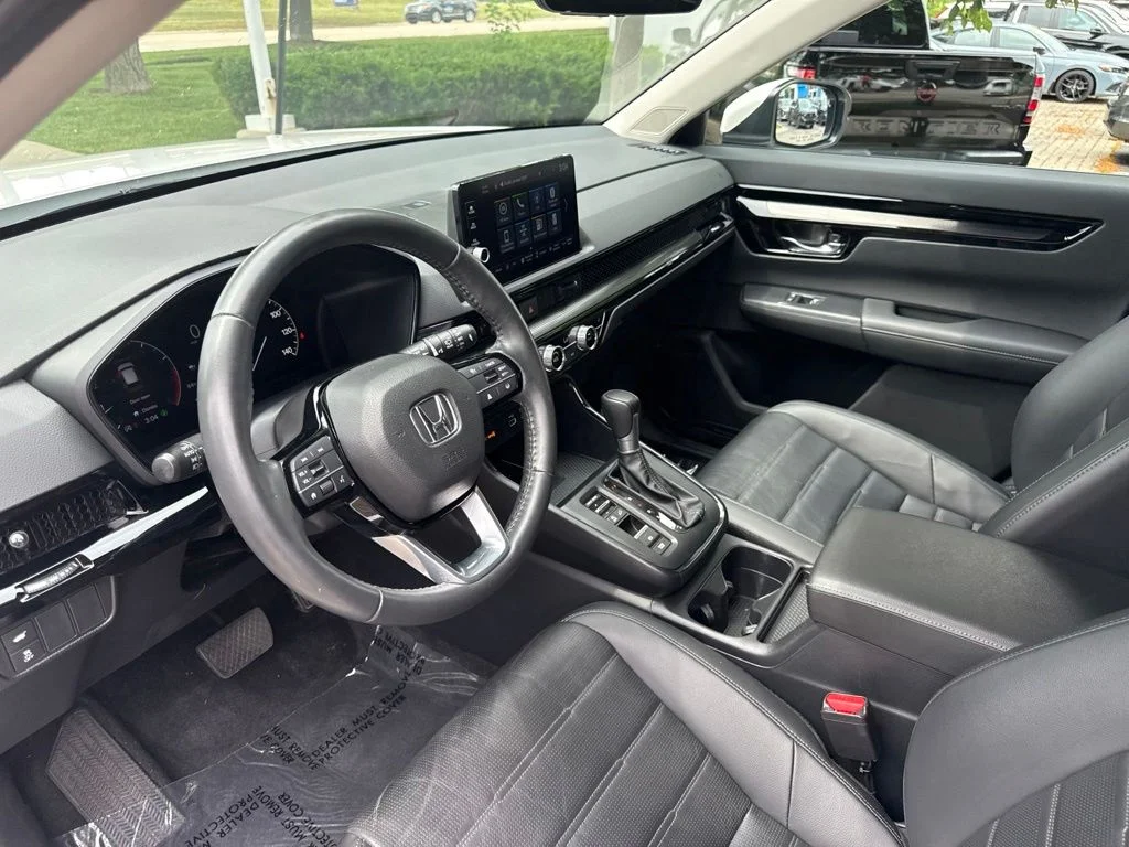 Used 2024  Honda EX-L image 17