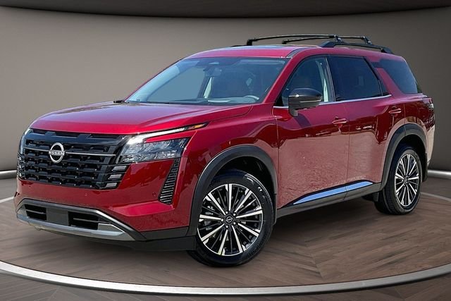 2026 Nissan Pathfinder Platinum 4WD's photo