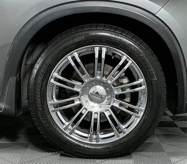 Used 2019 Gray INFINITI ESSENTIAL image 8
