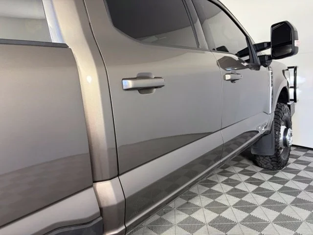 Used 2023 Gray Ford LARIAT image 9