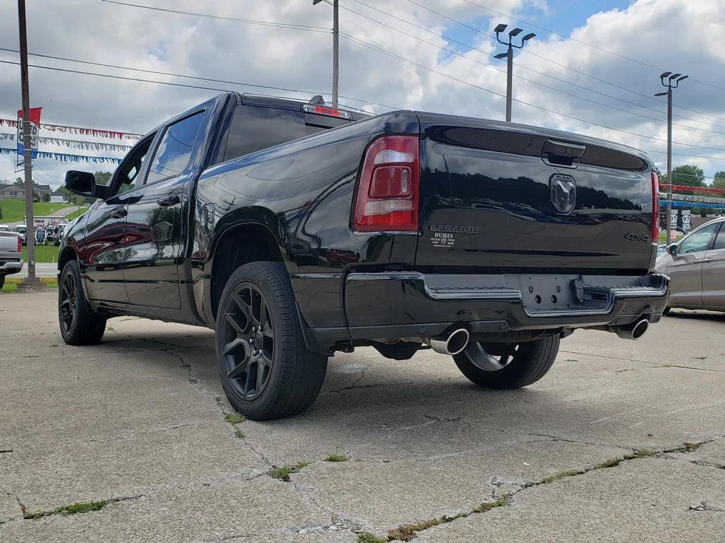 Used 2023 Diamond Black Crystal Pearlcoat Ram Laramie image 5